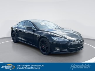 Used 2015 Tesla Model S 70D image 1