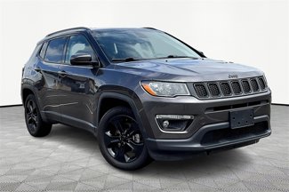 Used 2020 Jeep Compass Latitude image 1