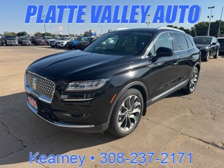 Used 2022 Lincoln Nautilus Reserve w/ Equipment Group 201A image 1