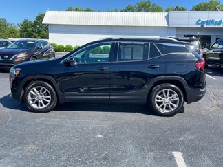 Certified 2024 GMC Terrain SLT image 1