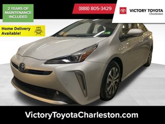 Used 2021 Toyota Prius LE image 1