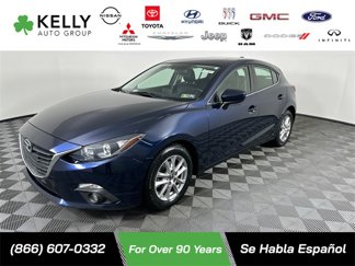 Used 2016 MAZDA MAZDA3 i Grand Touring image 1
