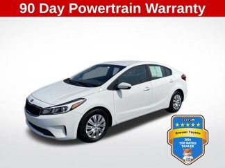 Used 2017 Kia Forte LX image 1