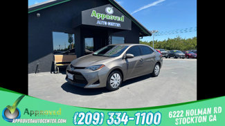 Used 2019 Toyota Corolla LE image 1