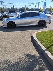 Used 2019 Toyota Camry L image 1