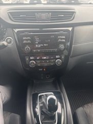 Used 2017 Nissan Rogue SV w/ Sun & Sound Touring Package image 1