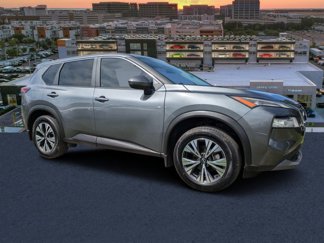 Used 2023 Nissan Rogue SV image 1