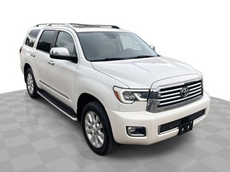 Used 2018 Toyota Sequoia Platinum image 1