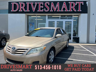 Used 2011 Toyota Camry LE image 1