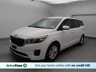Used 2017 Kia Sedona LX w/ LX Essentials Premium Package image 1