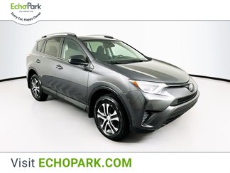Used 2017 Toyota RAV4 LE image 1