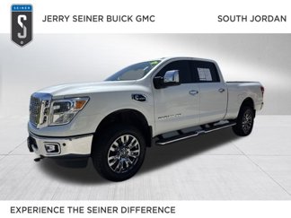 Used 2017 Nissan Titan SL image 1