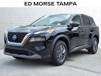 Used 2023 Nissan Rogue S image 1