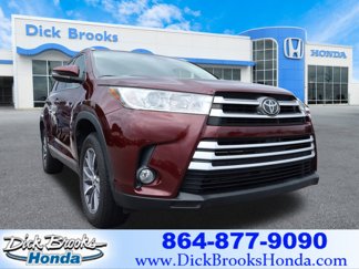 Used 2019 Toyota Highlander XLE image 1