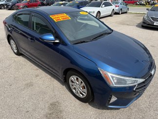 Used 2020 Hyundai Elantra SE image 1
