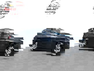 Used 2023 Chevrolet Malibu LT image 1