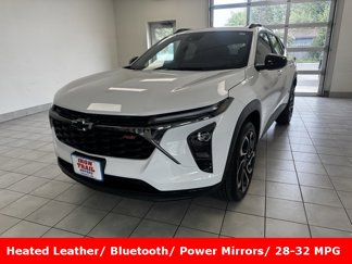 New 2025 Chevrolet Trax RS image 1