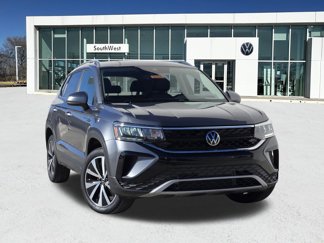 New 2024 Volkswagen Taos SE image 1