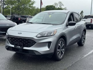 Used 2022 Ford Escape SE w/ SE Sport Appearance Package image 1
