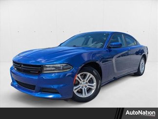 Used 2018 Dodge Charger SXT image 1
