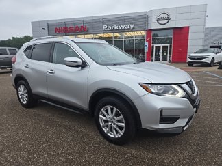 Used 2019 Nissan Rogue SV image 1