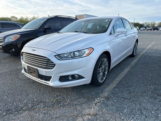 Used 2013 Ford Fusion SE image 1