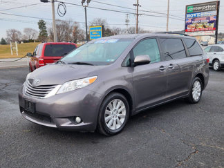 Used 2015 Toyota Sienna XLE Premium image 1