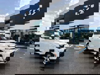 New 2025 Kia Soul LX w/ LX Technology Package image 1