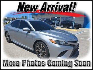 Used 2019 Toyota Camry SE image 1