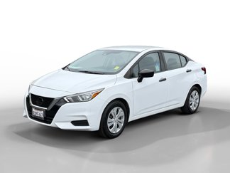 Used 2021 Nissan Versa S image 1