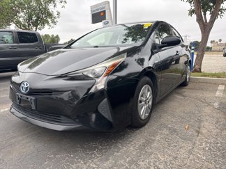 Used 2016 Toyota Prius Two image 1