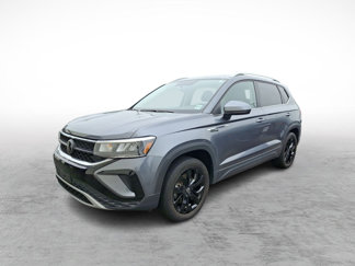 Used 2022 Volkswagen Taos SE image 1
