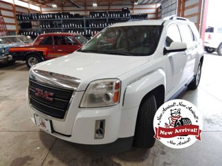 Used 2015 GMC Terrain SLE w/ Safety Package image 1