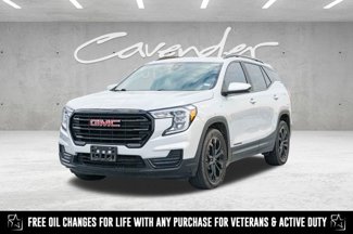 Used 2022 GMC Terrain SLE w/ Driver Convenience Package image 1