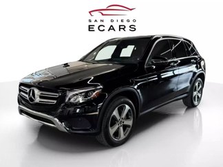 Used 2019 Mercedes-Benz GLC 300 w/ Premium Package image 1