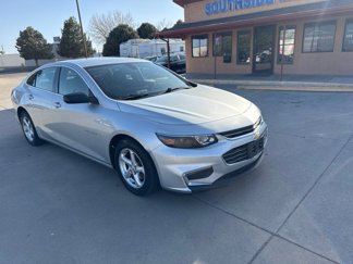 Used 2018 Chevrolet Malibu LS image 1