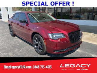 Used 2023 Chrysler 300 Touring w/ Sport Appearance Package image 1