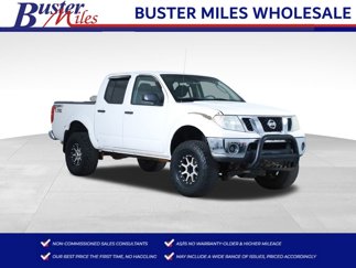 Used 2011 Nissan Frontier SV image 1
