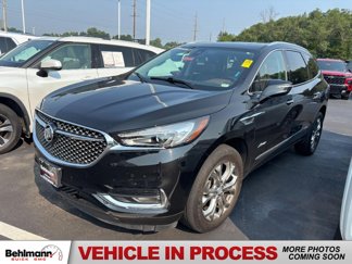 Used 2018 Buick Enclave Avenir w/ Avenir Technology Package image 1