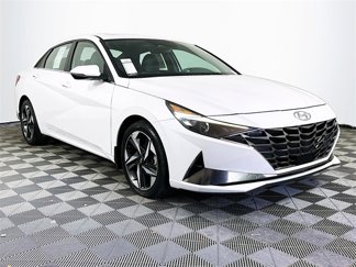 Used 2022 Hyundai Elantra SEL w/ Convenience + Premium Package image 1