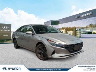 Certified 2023 Hyundai Elantra SEL image 1
