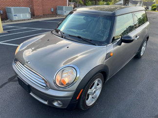 Used 2009 MINI Cooper Clubman Hardtop w/ Premium Pkg image 1