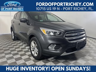 Used 2019 Ford Escape SE image 1