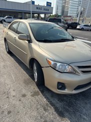 Used 2012 Toyota Corolla LE image 1