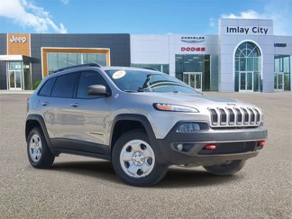 Used 2018 Jeep Cherokee Trailhawk w/ Cold Weather Group image 1
