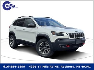 Used 2019 Jeep Cherokee Trailhawk image 1