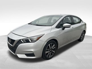 Used 2020 Nissan Versa SV image 1