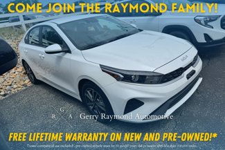 Used 2022 Kia Forte LXS image 1