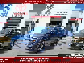 Used 2022 Chevrolet Malibu LT image 1