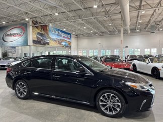 Used 2016 Toyota Avalon image 1